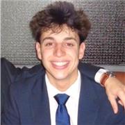 Ex alumno de bachillerato social, actualmente en segundo de carrera de economía en la upf.